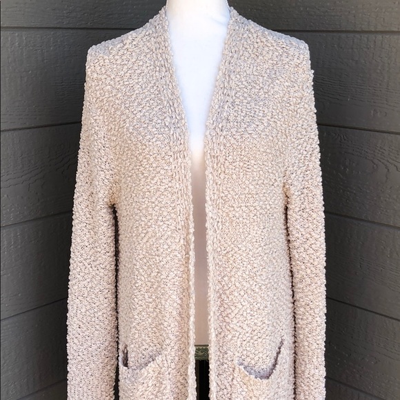 Kye Mi Oatmeal Cardigan - Picture 2 of 5